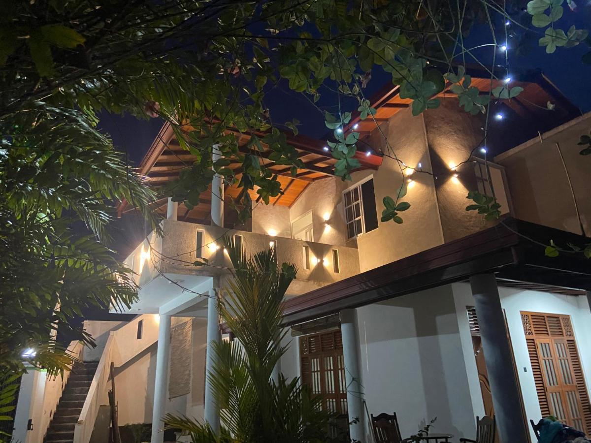Mirissa Gold Rush Villa Exterior foto