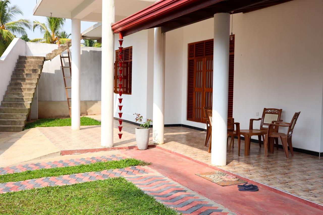 Mirissa Gold Rush Villa Exterior foto